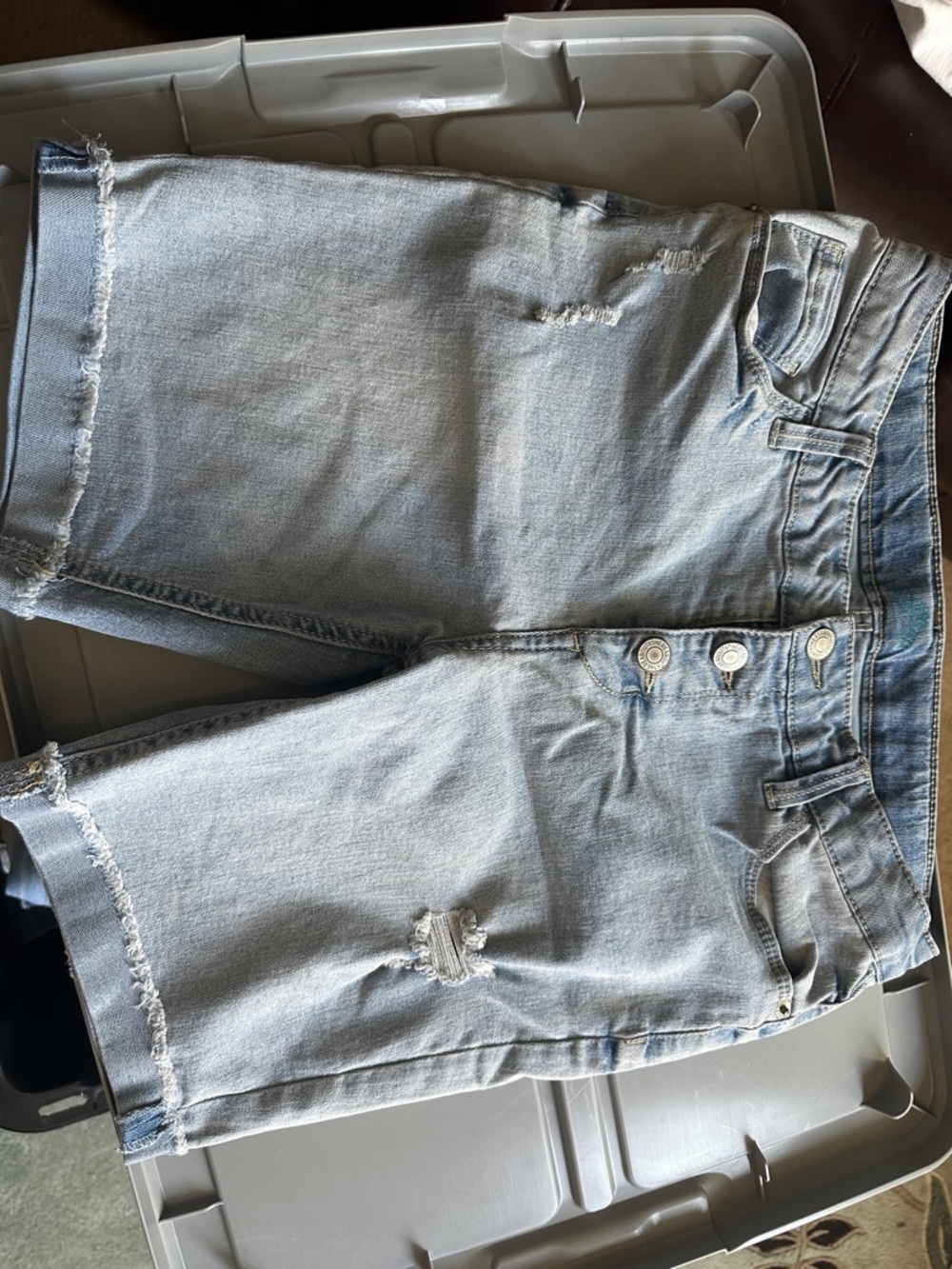 Light Wash Distressed Kids Denim Shorts size 16 reg